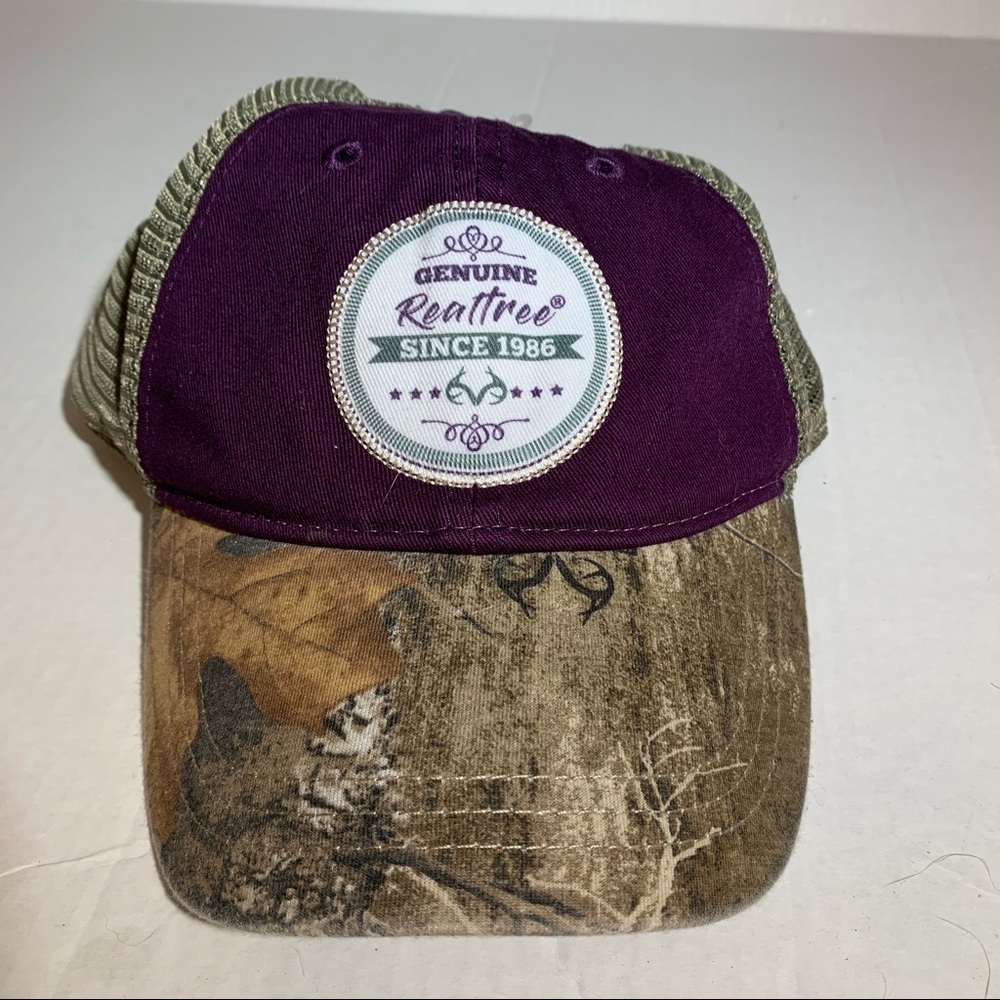 NWT RealTree Camo trucker hat